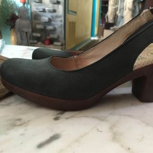 Unique comfy heels